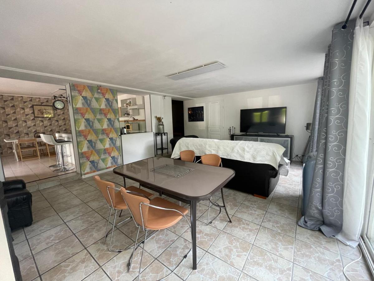 Agreable Maison Entre Zoo Et Chateaux Le Controis-en-Sologne Exterior foto