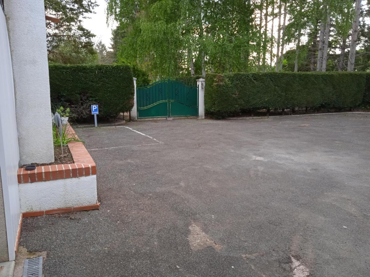 Agreable Maison Entre Zoo Et Chateaux Le Controis-en-Sologne Exterior foto